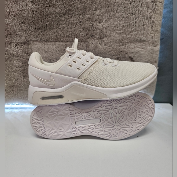 Women's Air Max Bella TR 4 - Picture 6 of 8